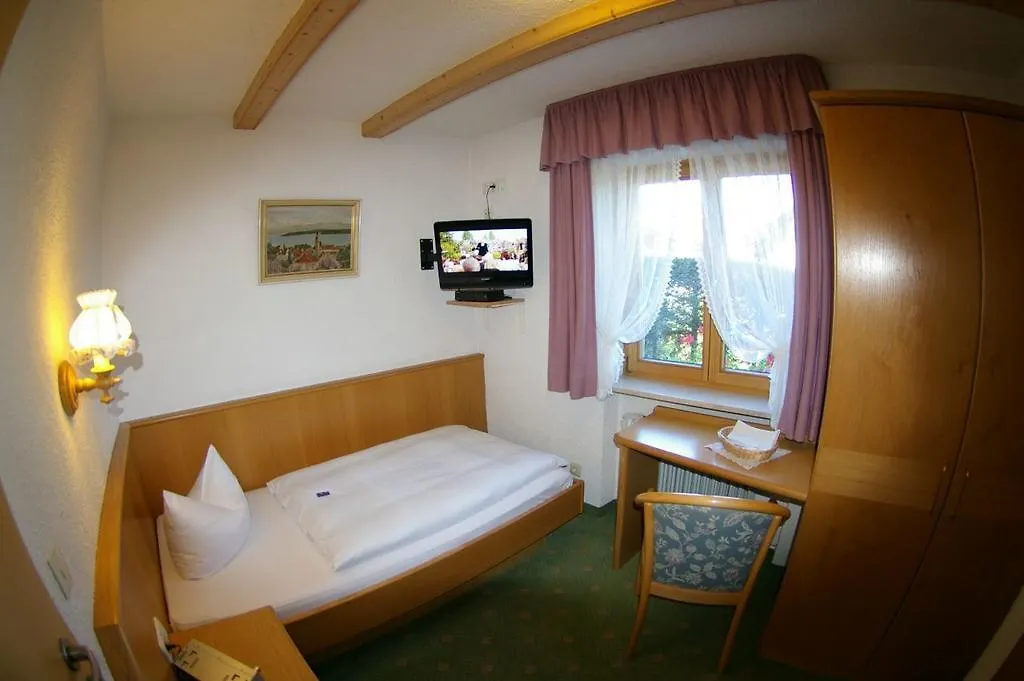 ** Guest house Gaestehaus Wiesenhof Fischen im Allgaeu Germany